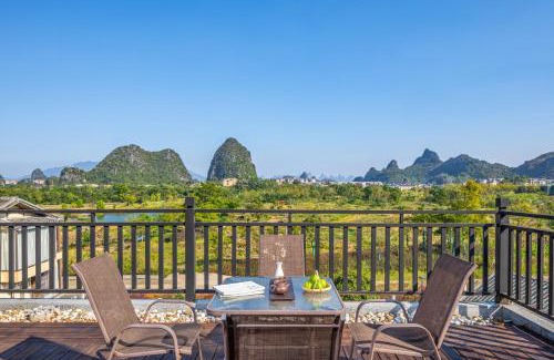 Xiufeng Hotel | Guilin Village Creek Inn-Fee pick up service over three nights