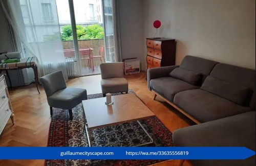 Perrache Apartment | "Guillaume Cityscape" - 4-room apartment
