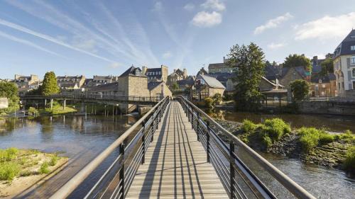 Guingamp Apartment | Guingamp centre agreable T2