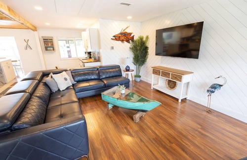 Bonita Springs House | Gulf Access Resort Style Pool Home Only 4 minutes to the Beach