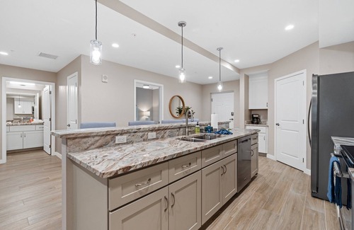Yacht Club Condo | Gulf Access with Boat Slip, Heated Saltwater Pool, Dog-Friendly -Bacino Vista #304 - Roelens