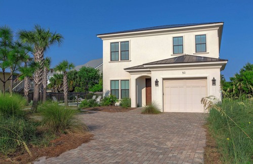 Gulf Trace House | Gulf Breeze - Custom Home, Grayton Beach, 30A, Private Pool, Steps to the Beach!