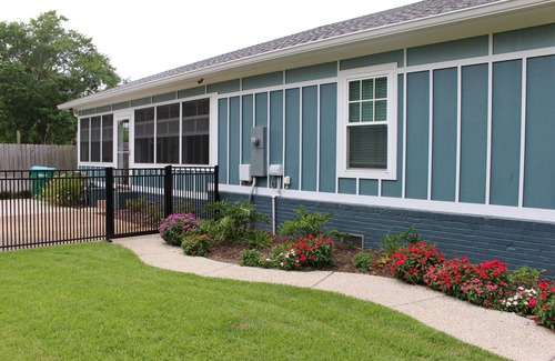 Gulfport House | Gulf Breeze Depot, private pool, walk to beach, 4 bathrooms! Fenced in yards