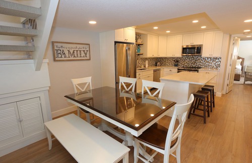 Longboat Key Condo | Gulf Coast Luxury – Large Beachfront Living: La Playa #203D Condo by RVA