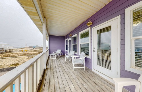 Southpointe House | Gulf Escape w/Shared Pool, Beach Access, Free WiFi, & Great Location Near Town