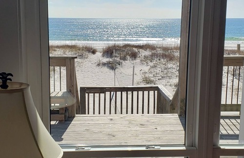 Gulf Shores House | Gulf Front Family Friendly Beautiful House only White Sand between you & Gulf