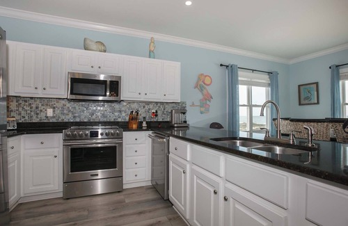 Fort Morgan House | Gulf Front house, 5 ensuites, Private Heated Pool, Never Crowded Beach, Fire Pit