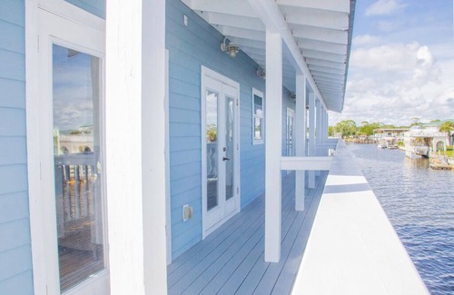 Horseshoe Beach House | Gulf front location with amazing sunrise view-direct access on deep water canal!