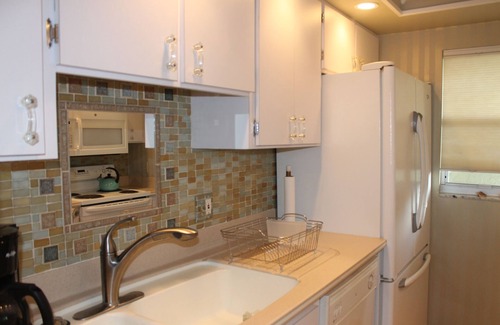 Longboat Key Condo | Gulf Front, luxury condominium in beautiful Long Boat Key, FL