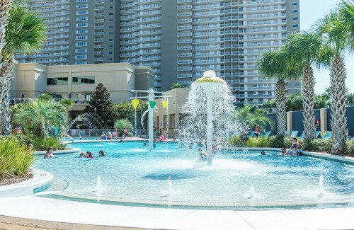 Panama City Beach Condo | ☀️Gulf FRONT-Pools+Hot Tubs-Emerald Beach 1631☀️