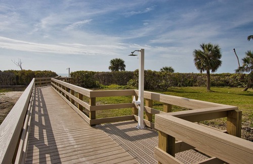 Sanibel House | Gulf Front w/Great Views! - Compass Point 191