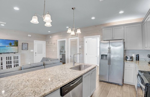 Gulf Shores Cottage | Gulf Shores | Outdoor Pool | Beach Access