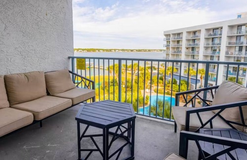 Gulf Shores Condo | Gulf Shores Surf & Racquet Club 506B