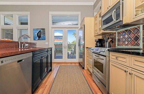 Grayton Beach House | Gulf Views Just Steps From Beach Access- Kevin's Heaven by Royal Destinations