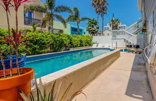 South Padre Island House | Gulfside Gathering Place: Your Ideal Coastal Getaway