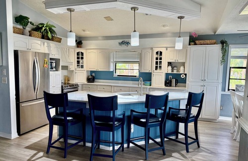 Spring Hill House | Gulfview Villa - waterfront, spacious, 5 bed, heated pool, direct gulf access