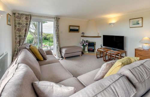 St Merryn Apartment | Gulland