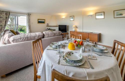 St Merryn Apartment | Gulland