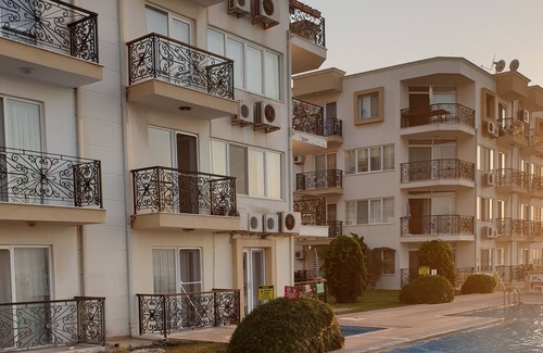 Gulluk Apartment | Gulluk Seaview3 Complex, 5 mins walk to centre. 10 min from Airport