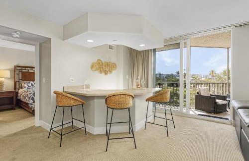 South Island Apartment | Gullwing #301 - 6620 Estero Blvd condo