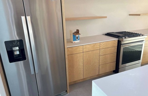 El Segundo House | Gundo Urban Executive Suite
