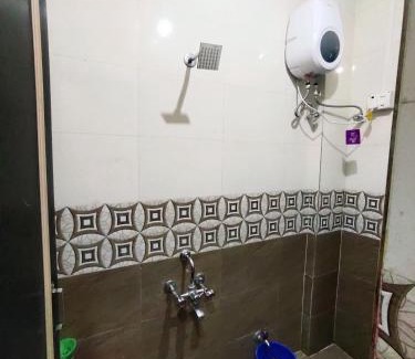 Tuljapur House | Gurga bhakt niwas