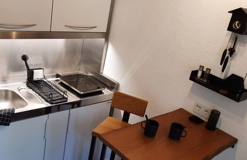 Waldshut-Tiengen Apartment | Gutenberg tower, 18 sqm, 3 floors, max. 2 people