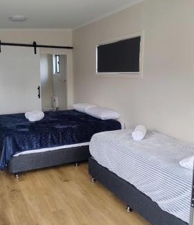 Guyra Hotel | Guyra Club Cabins