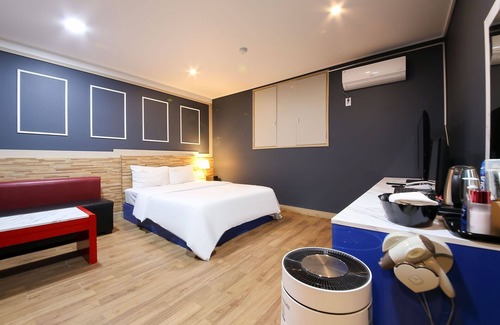 Dong-Gu Hotel | Gwangju Chungjangro Bobos