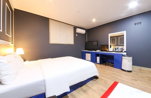 Dong-Gu Hotel | Gwangju Chungjangro Bobos