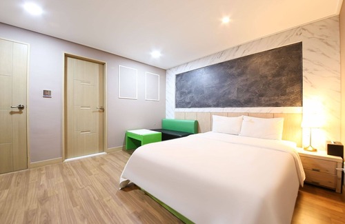 Dong-Gu Hotel | Gwangju Chungjangro Bobos