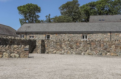 Newborough Cottage | Gwel y Rhos