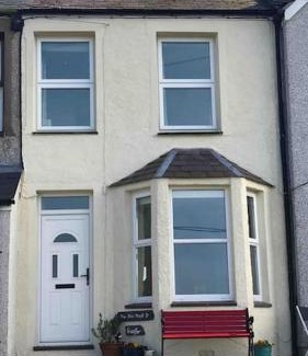 Rhyd-y-clafdy House | Gwelfor Seaview