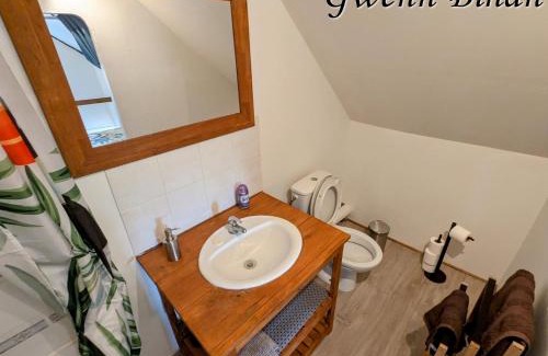 Plouec-du-Trieux House | Gwenn Bihan