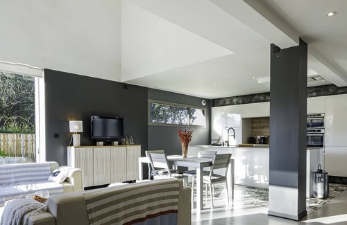 Concarneau House | "GWENN HA DU - House near beach and GR34 Concarneau - 4 people