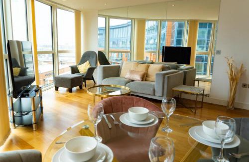 Portsmouth Apartment | GWQ Apartments Luxe