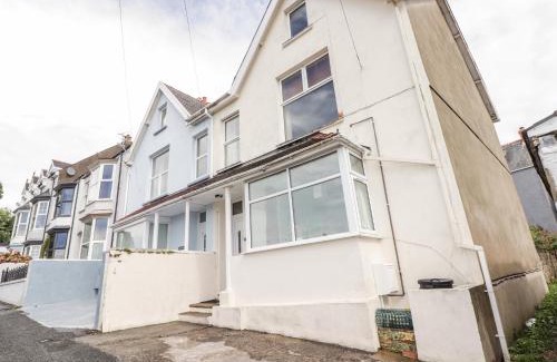 Tenby Apartment | Gwylan Apartment