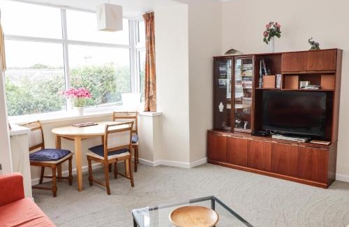 Tenby Apartment | Gwylan Apartment