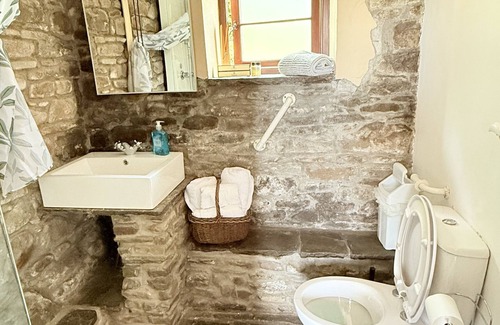 Cwmbach Apartment | Gwyn, our ground floor studio
