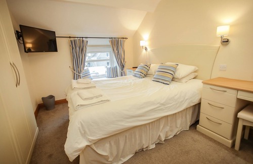 Rhyd-y-clafdy Cottage | GWYNANT - a cottage that sleeps 4 guests in 2 bedrooms