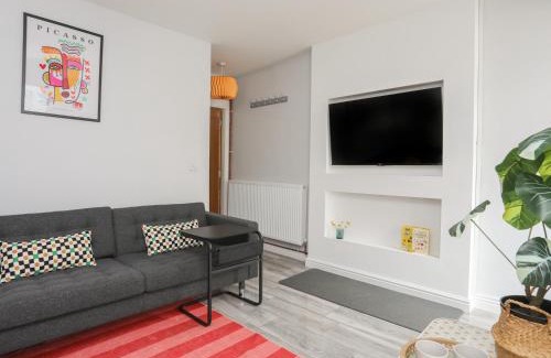 Nefyn House | Gwynle