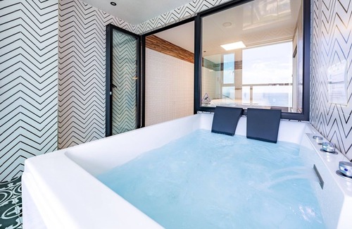 Gyeongju House | Gyeongju S&B Poolvilla Pension