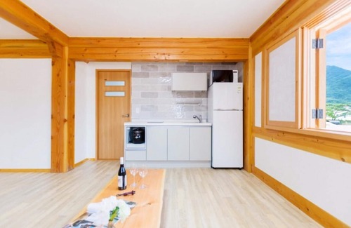 Gyeongju House | Gyeongju Yongjang Hanok Pension