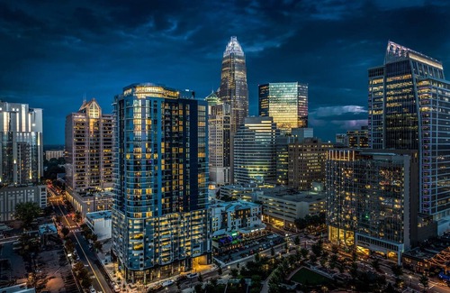 Charlotte Apartment | Gym+Pool, Free Parking, Light Rail Access