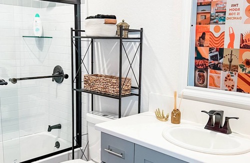Newcastle House | Gypsy’s Boho Bungalow -2 bed 1 Bath