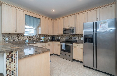 Bel Air Cottage | Gypsy Soul | 2BR Home, Walk to Beach, Pool Access, Balcony, Beach Gear Provided