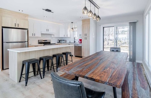 Adstock Ski Chalet | Hôtel à la maison - Le Trio, golf et ski!