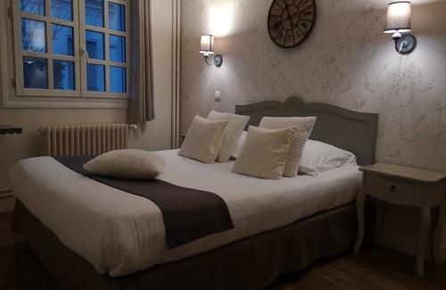Chinon Hotel | Hôtel Agnès Sorel