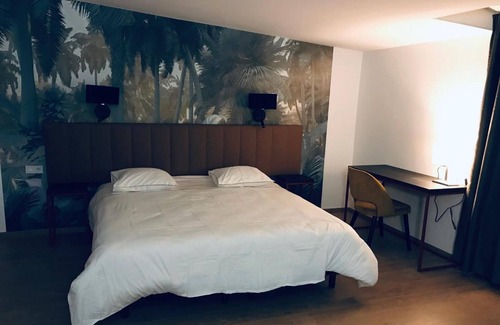 Ambares-et-Lagrave Hotel | Hôtel Amaya