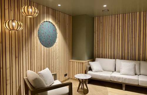 Provins Hotel | Hôtel Aux Vieux Remparts, The Originals Relais